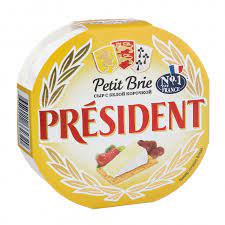 Сыр Петит Бри Президент 125гр 50% мягкий с белой плесенью *8 (БЗМЖ)